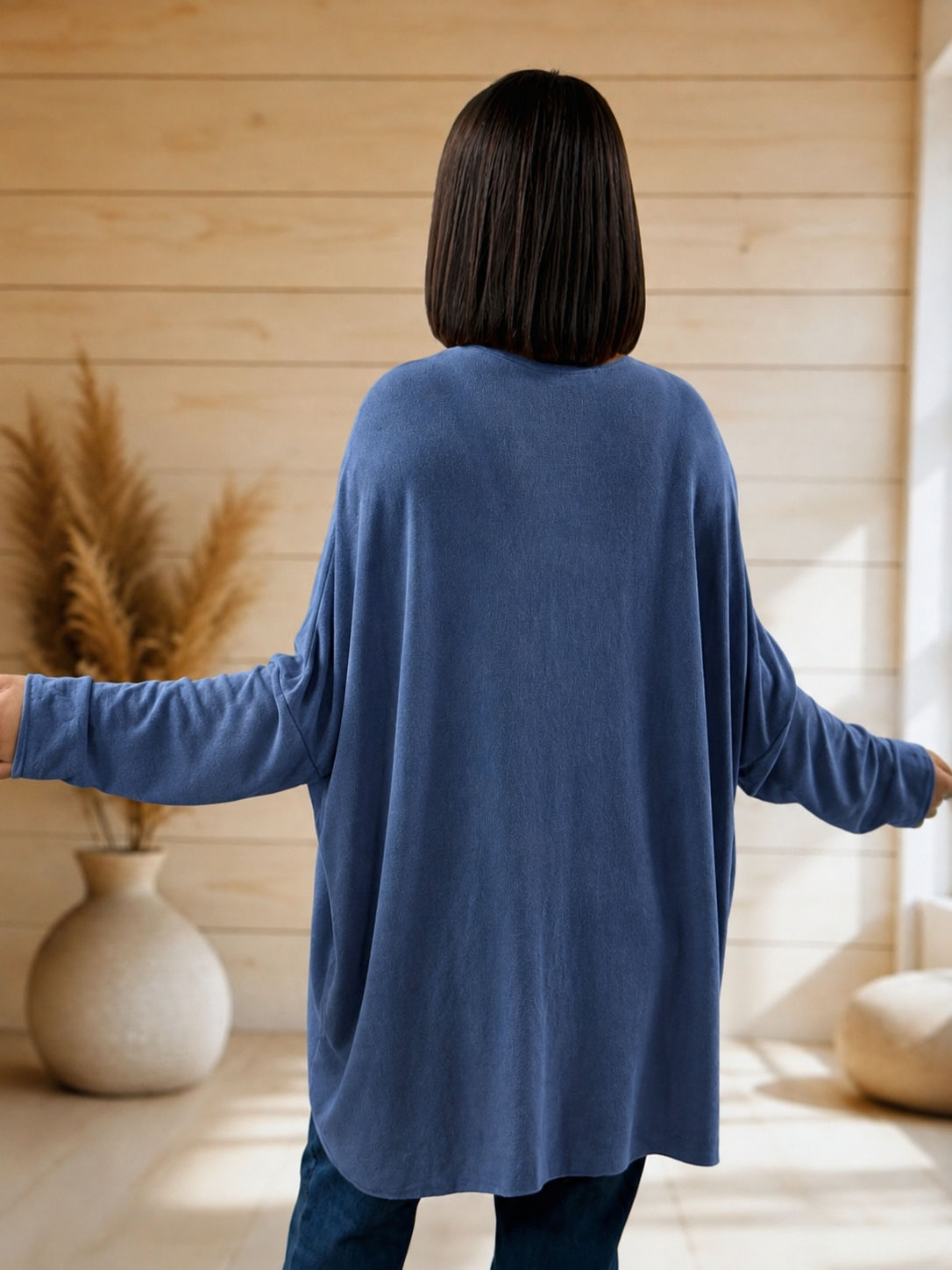CAPRIO - PULL BLEU EN MAILLE FLUIDE JUSQU'A LA TAILLE 54