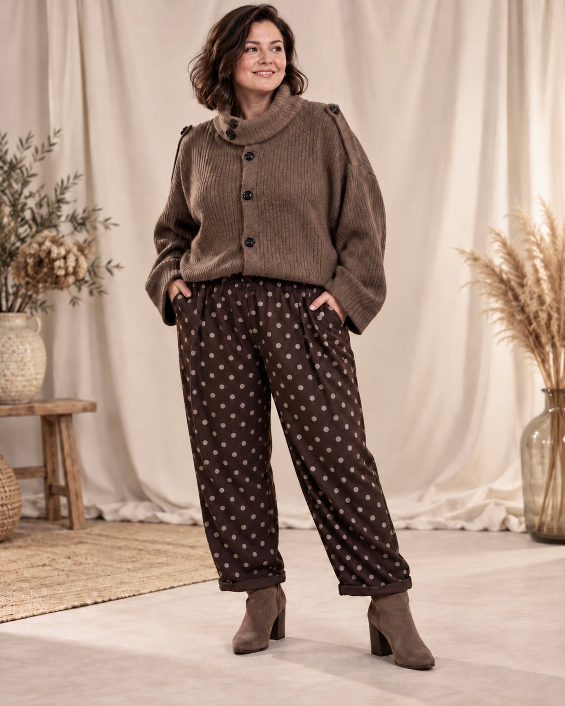 GINGER - CARDIGAN OVERSIZE MARRON JUSQU'A LA TAILLE 54
