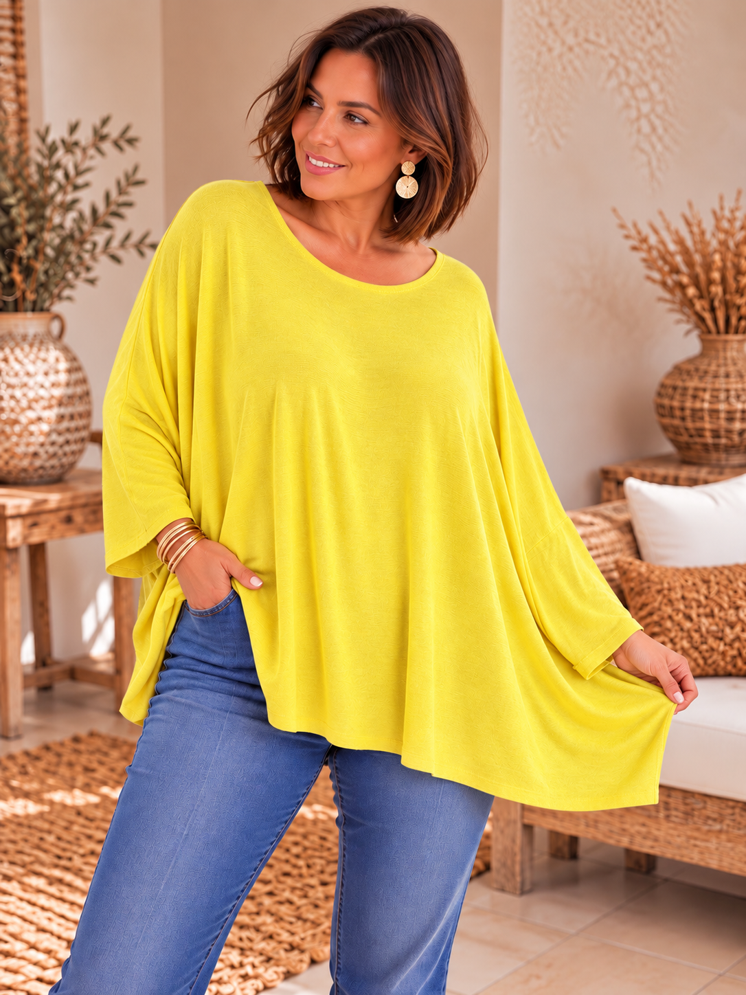 CAPRIO - PULL JAUNE EN MAILLE FLUIDE JUSQU'A LA TAILLE 54