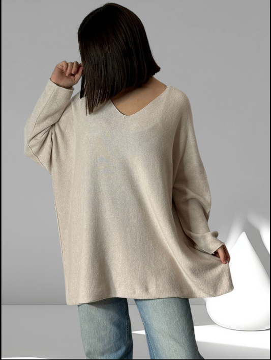 LARA - PULL OVERSIZE BEIGE JUSQU'A LA TAILLE 54