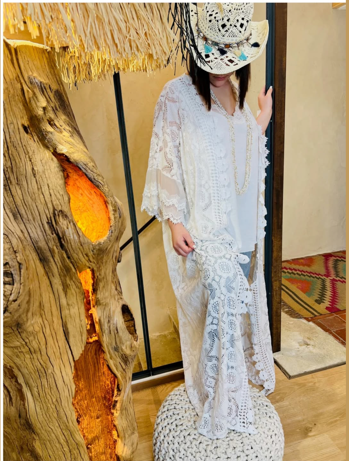 NIKITA - KIMONO OVERSIZE BLANC EN DENTELLE JUSQU'A LA TAILLE 56