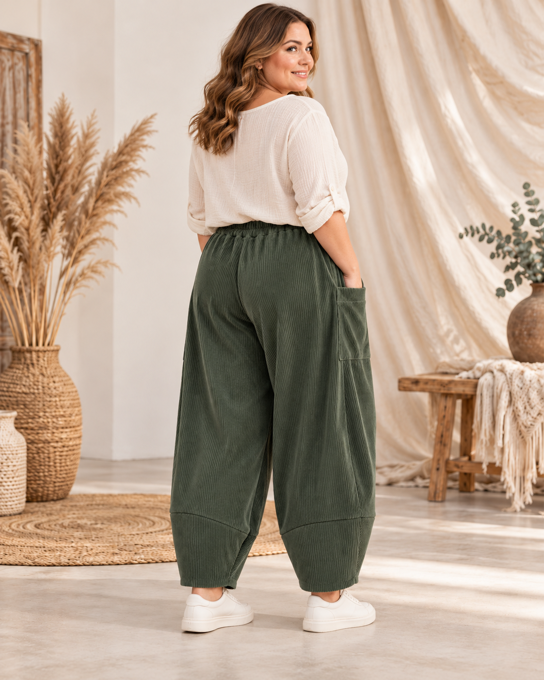 FRANCESCO - PANTALON KAKI EN VELOURS TAILLE 48 A 54