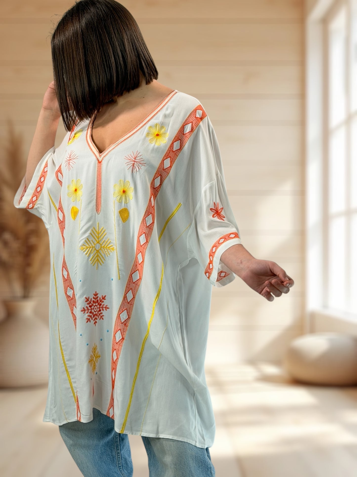 PAOLINA - TUNIQUE OVERSIZE BRODEE JUSQU'A LA TAILLE 52/54