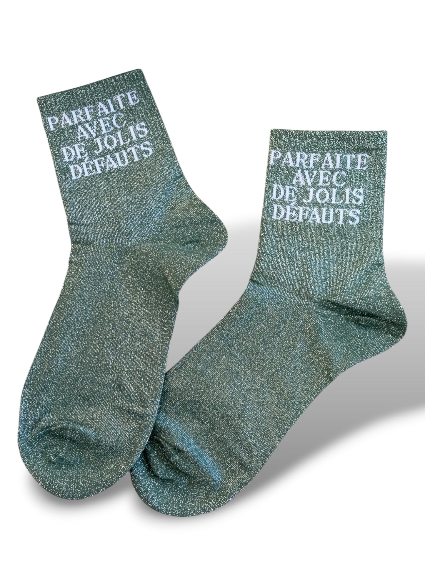 CHAUSSETTES SCINTILLANTES PARFAITE AVEC DE JOLIS DEFAUTS KAKI