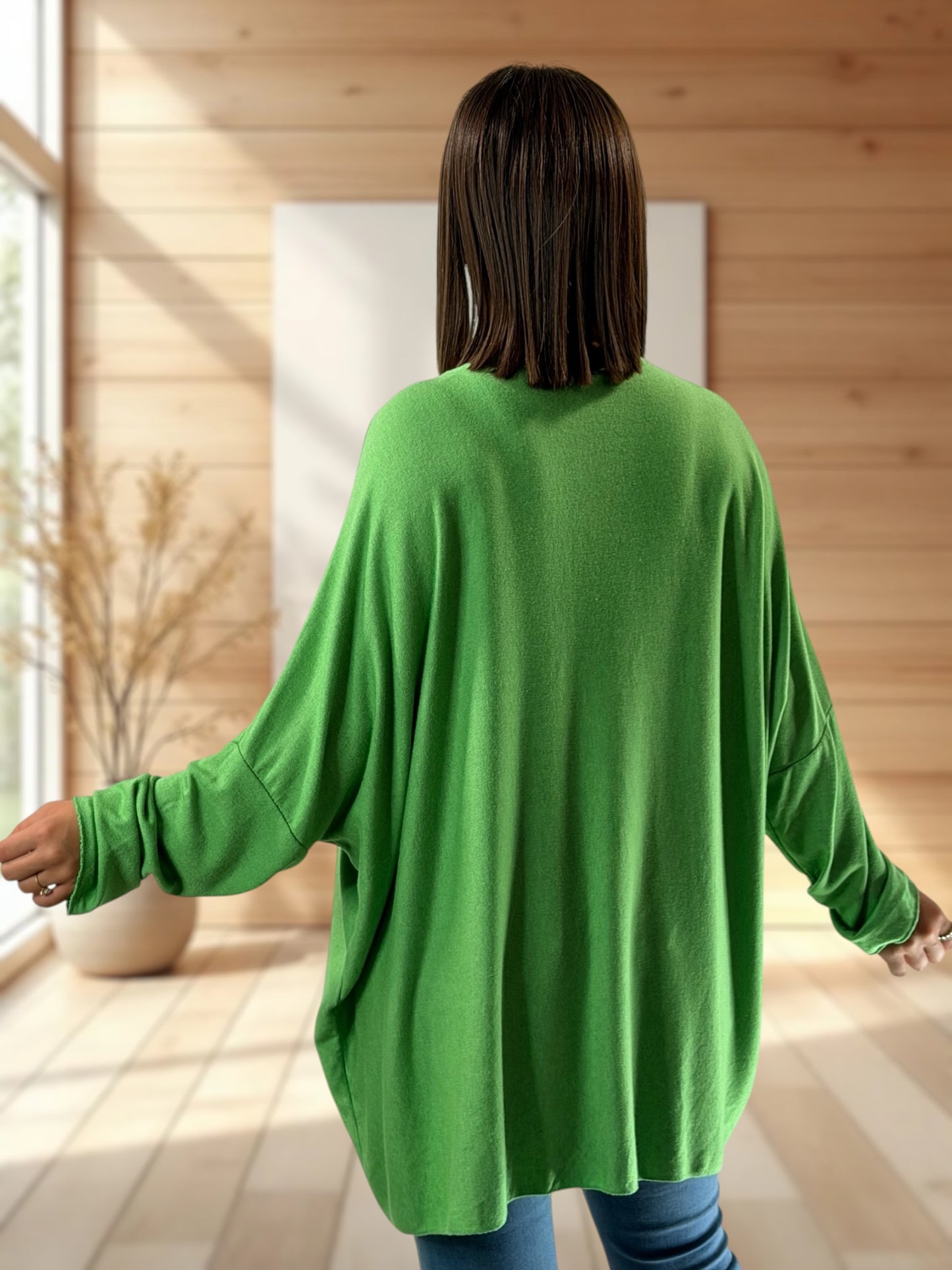 CAPRIO - PULL VERT EN MAILLE FLUIDE JUSQU'A LA TAILLE 54