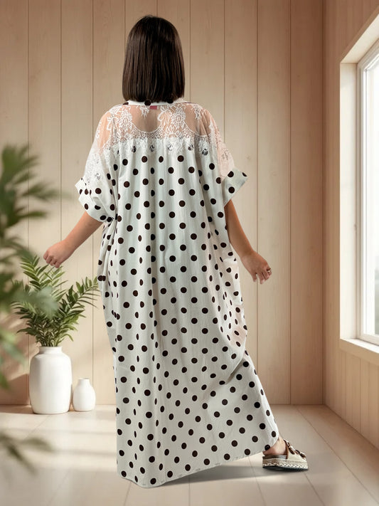 KATOUCHKA - ROBE OVERSIZE A POIS AVEC DENTELLE JUSQU'A LA TAILLE 58