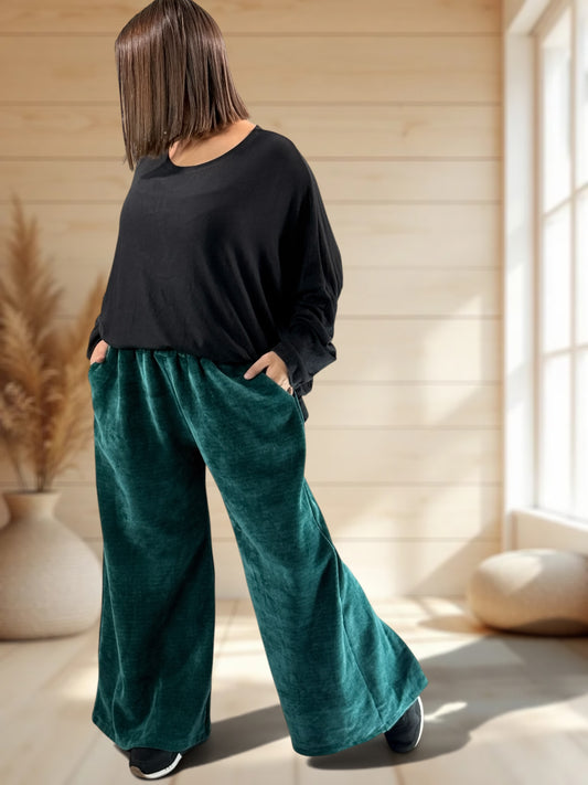 MARVIN - PANTALON EN VELOURS VERT TAILLE 46 A 54