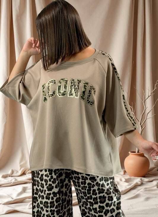ICONIC - TOP BEIGE JUSQU'A LA TAILLE 52