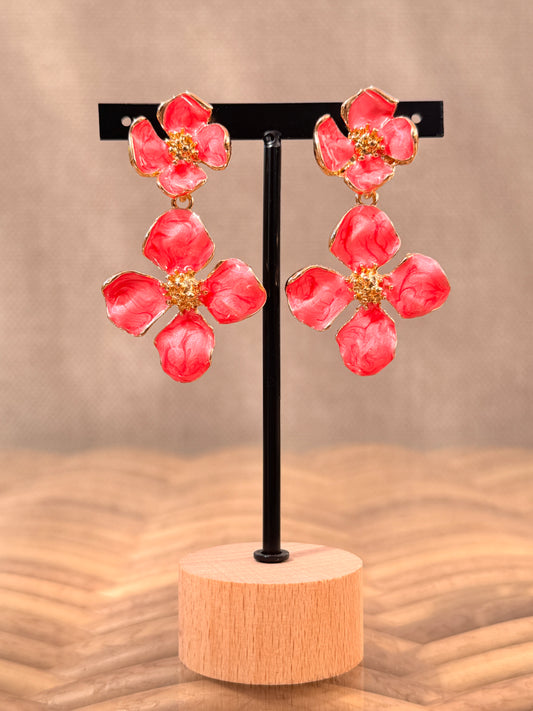 LISA - BOUCLES D'OREILLES FLEUR FUCHSIA