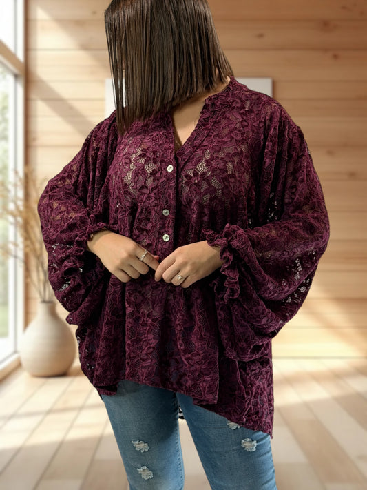 MIRELLA - BLOUSE BORDEAUX EN DENTELLE JUSQU'A LA TAILLE 52/54