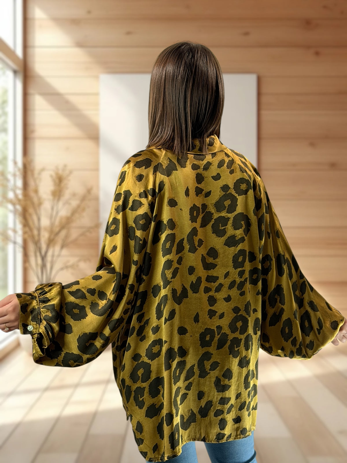 ANGELICA - BLOUSE LEOPARD MORDORE JUSQU'A LA TAILLE 52/54