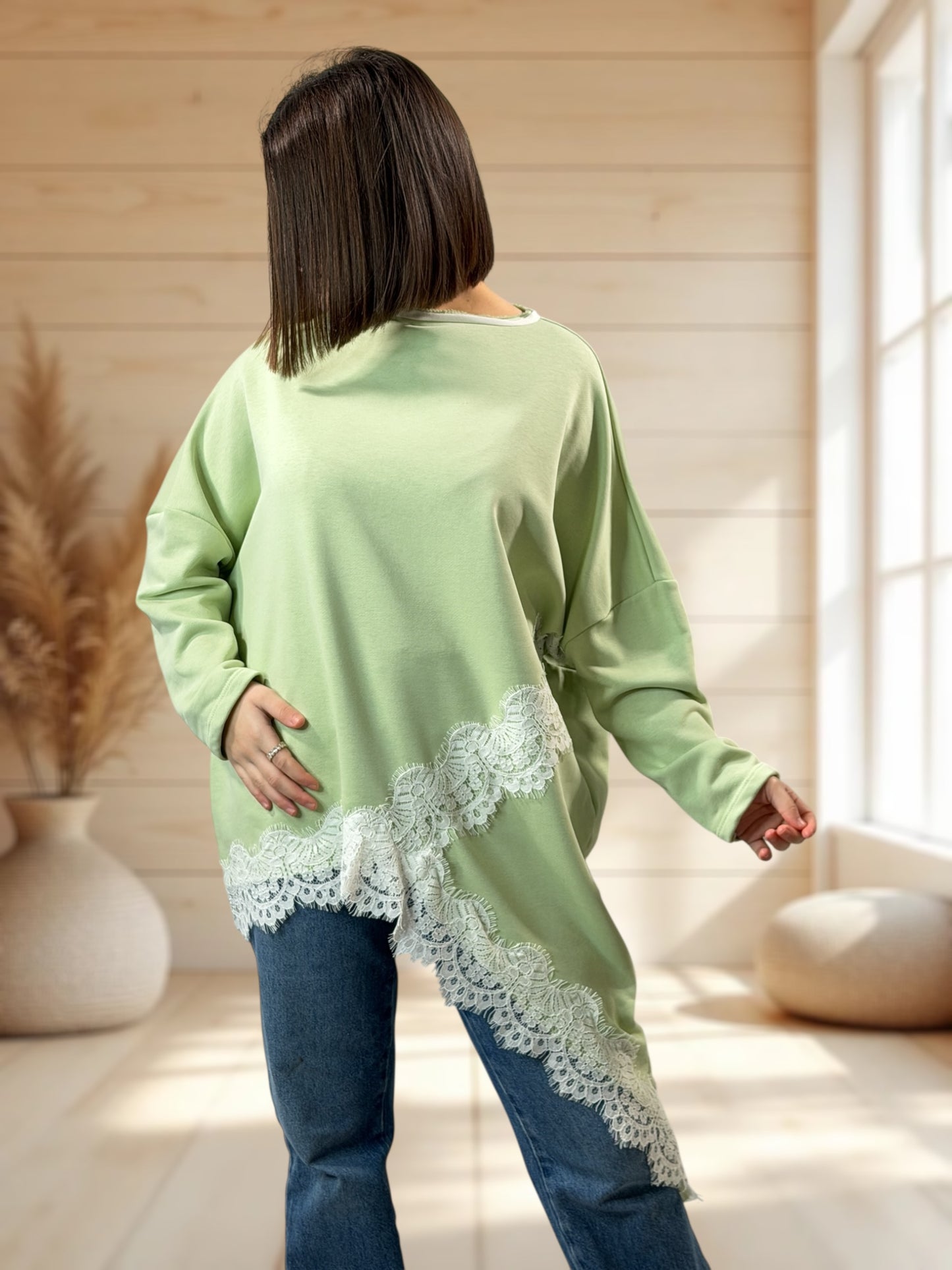 CAPRICE - SWEAT OVERSIZE VERT JUSQU'A LA TAILLE 52/54