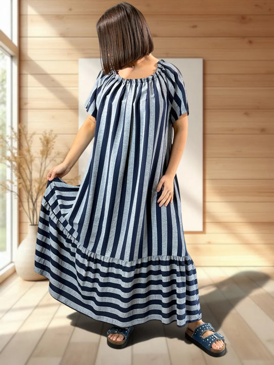 OLIVIA - ROBE LONGUE A RAYURE MARINE JUSQU'A LA TAILLE 52