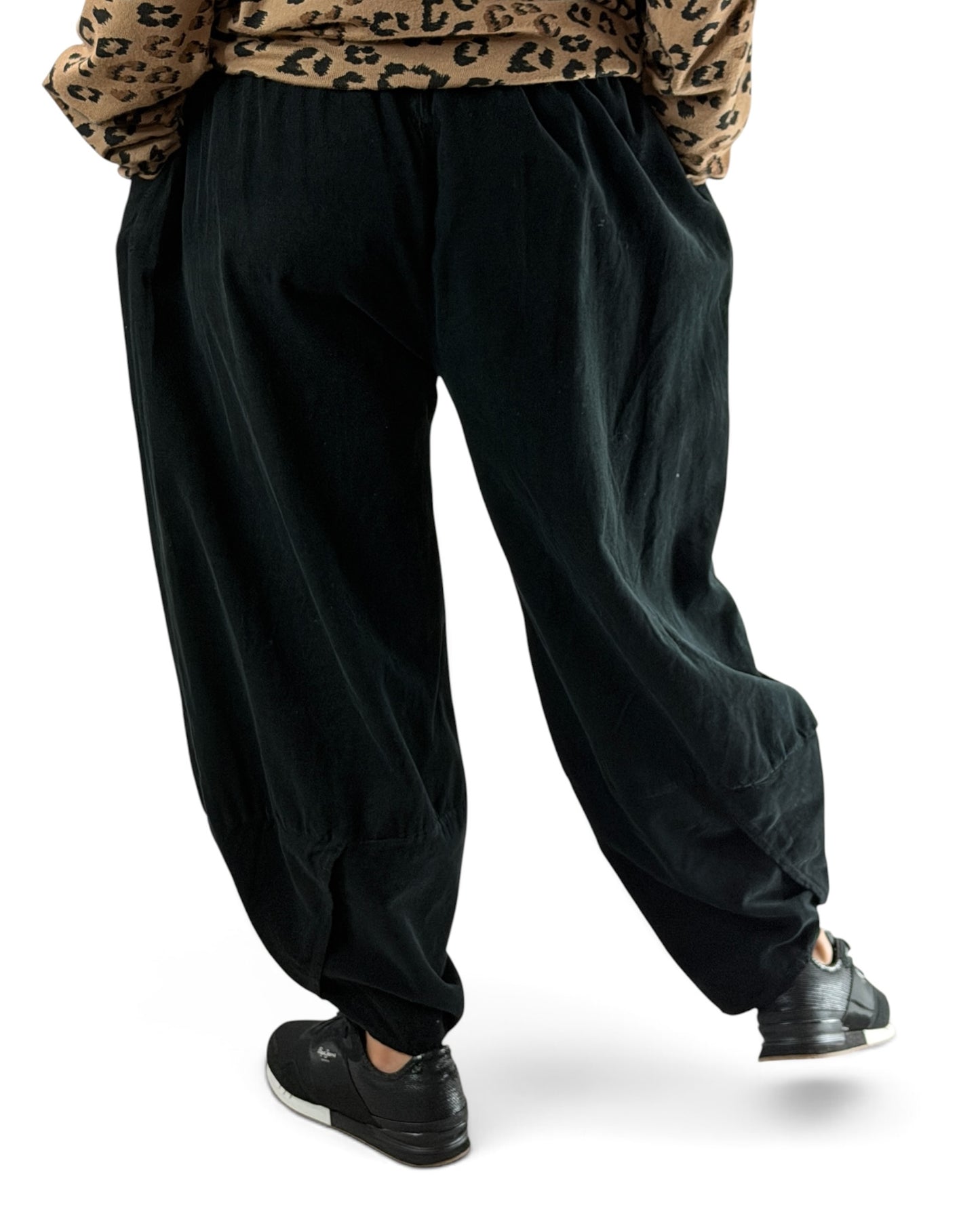 BASTIEN - PANTALON EN VELOURS MILLERAIE NOIR JUSQU'A LA TAILLE 52