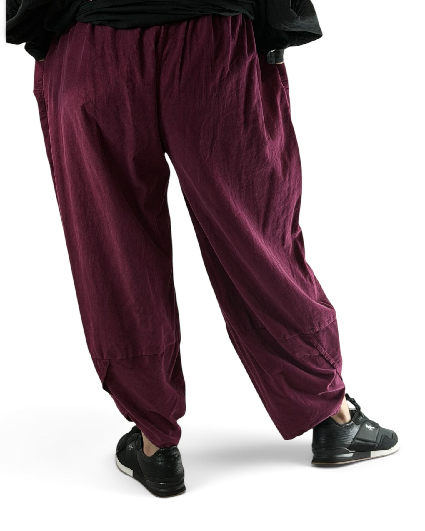 BASTIEN - PANTALON EN VELOURS MILLERAIE BORDEAUX JUSQU'A LA TAILLE 52