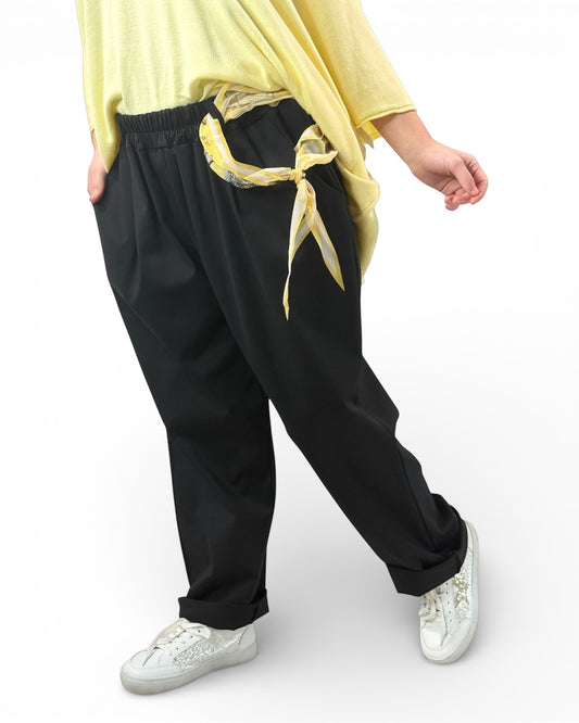 COCO - PANTALON FLUIDE NOIR AVEC FOULARD TAILLE 46 A 52