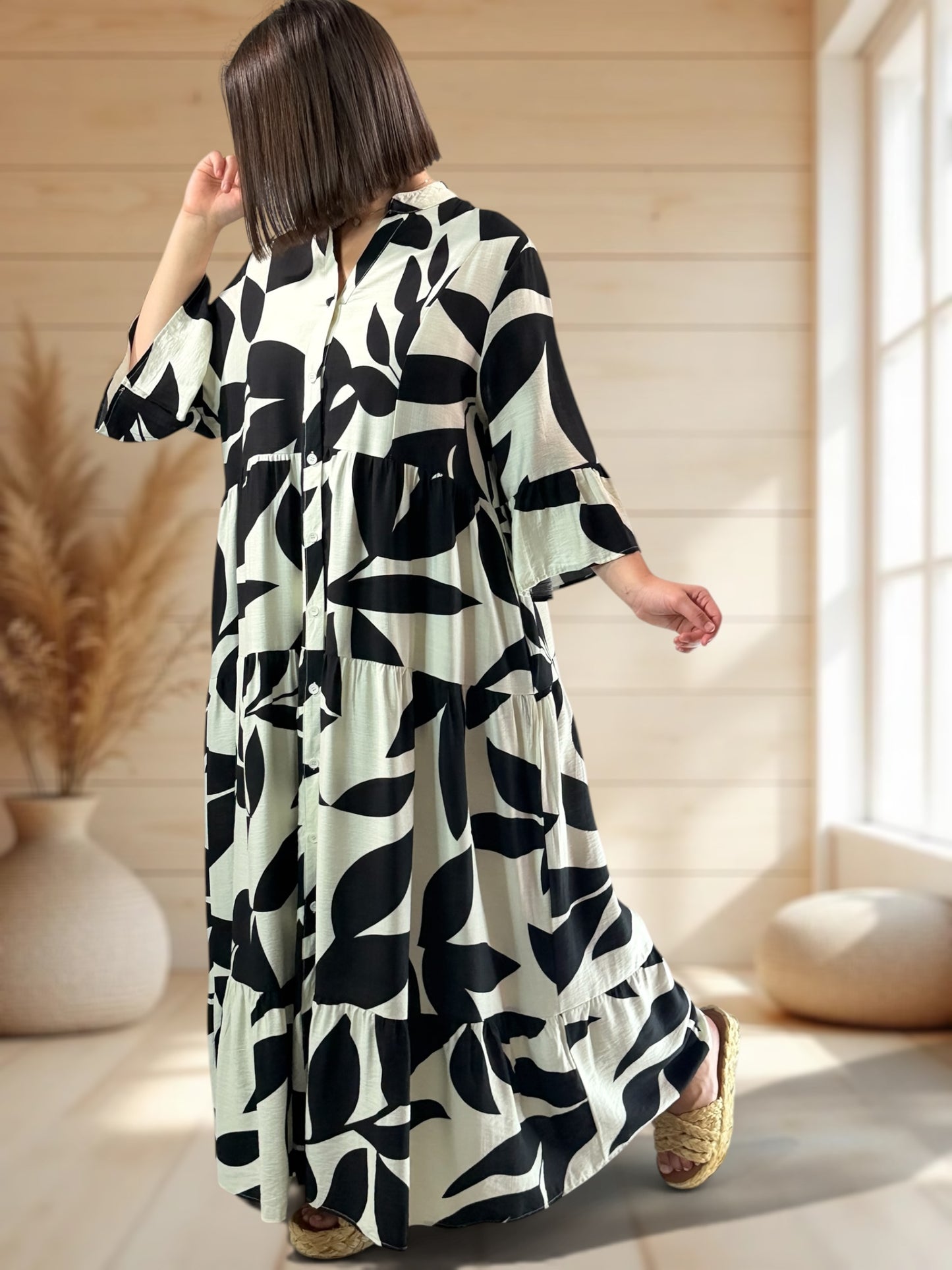 CARLA - ROBE LONGUE MOTIF NOIR JUSQU'A LA TAILLE 48