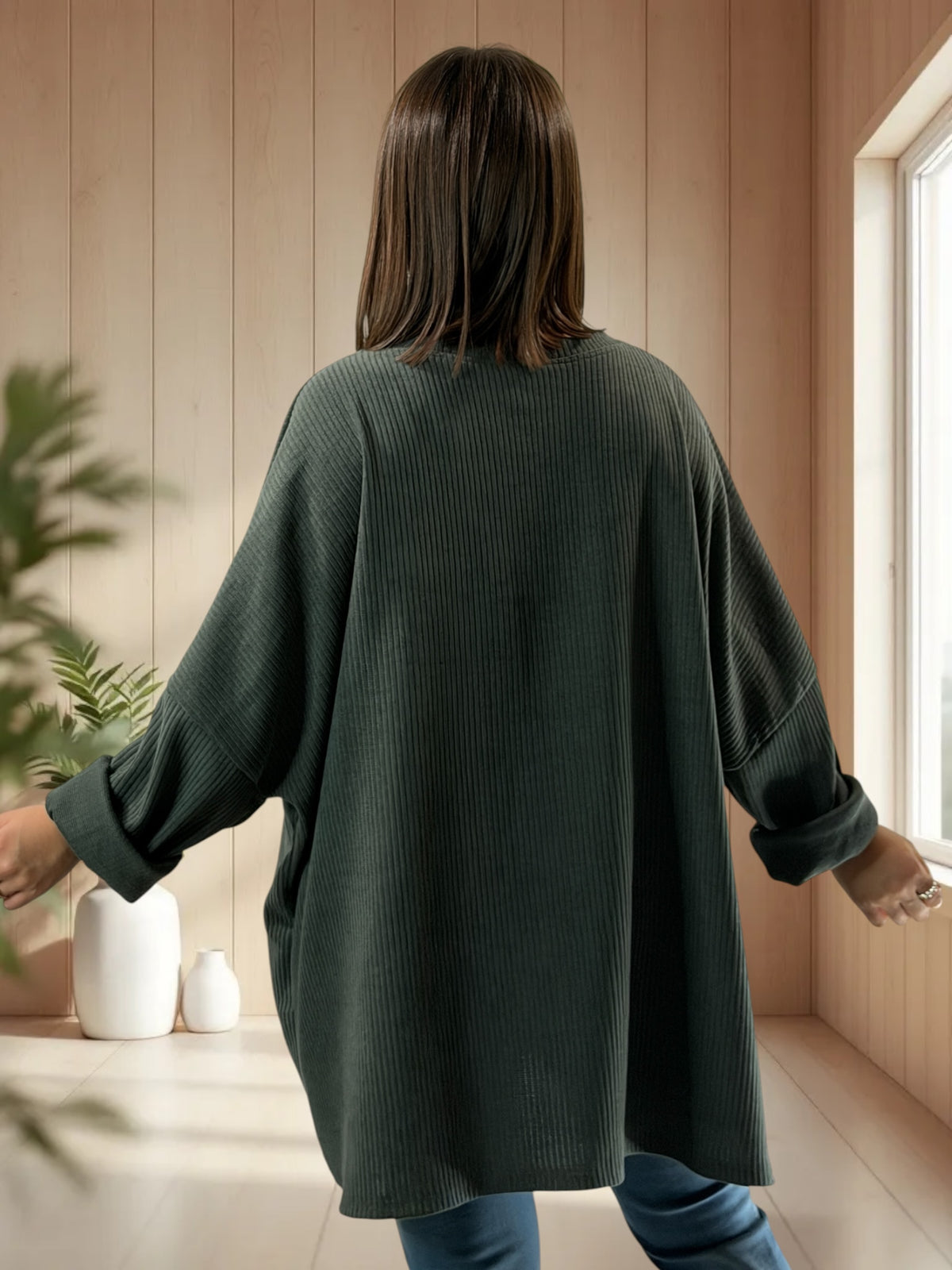 PAOLINA - TUNIQUE OVERSIZE KAKI AVEC MICKEY JUSQU'A LA TAILLE 58