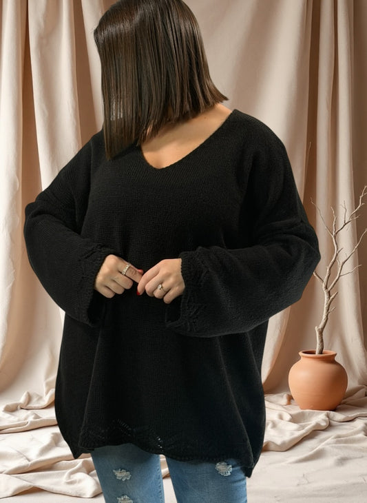 CLOCLO - PULL OVERSIZE NOIR JUSQU'A LA TAILLE 54