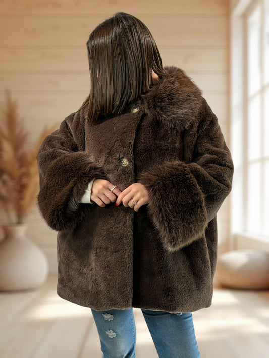 COURCHEVEL - VESTE MARRON OVERSIZE EN FAUSSE FOURRURE JUSQU'A LA TAILLE 54