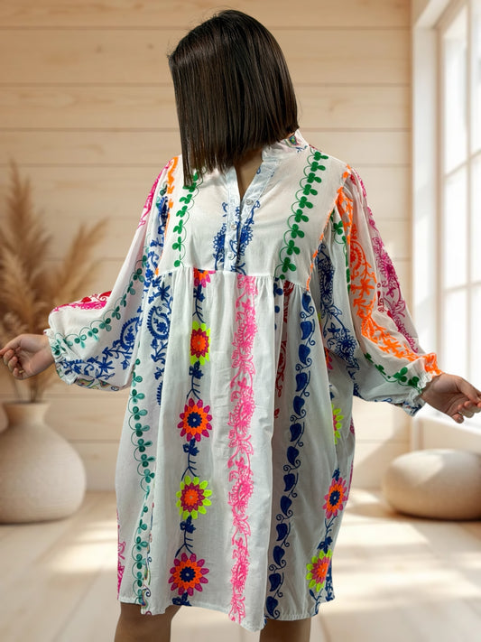 LOUISIE - TUNIQUE OVERSIZE MOTIF BRODEE JUSQU'A LA TAILLE 54