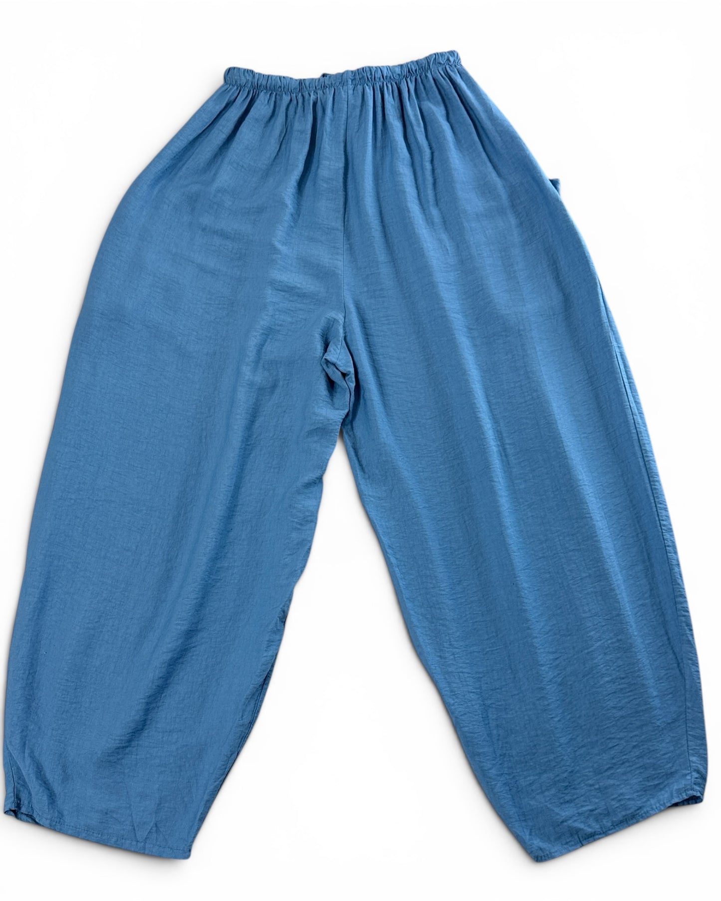 MAXOU - PANTALON BLEU JEAN COUPE BARREL FLUIDE TAILLE 48 A 54