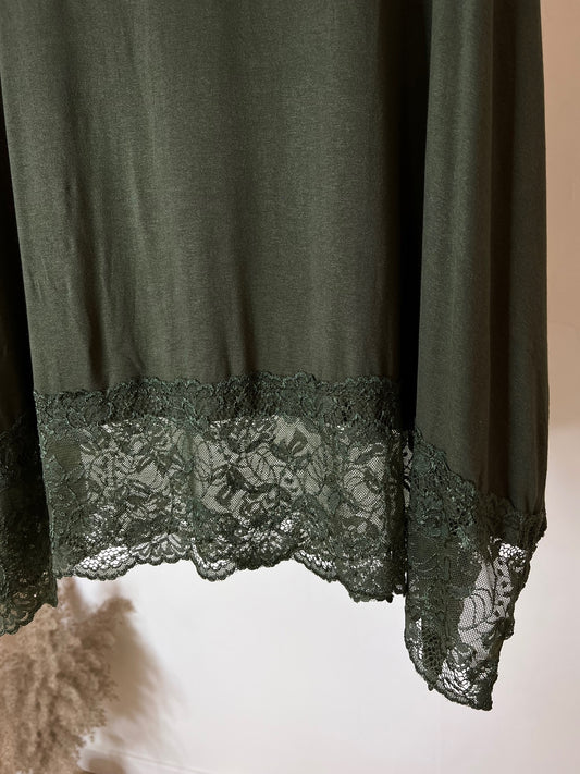 SEVERINE - TOP KAKI BORDÉ DE DENTELLE