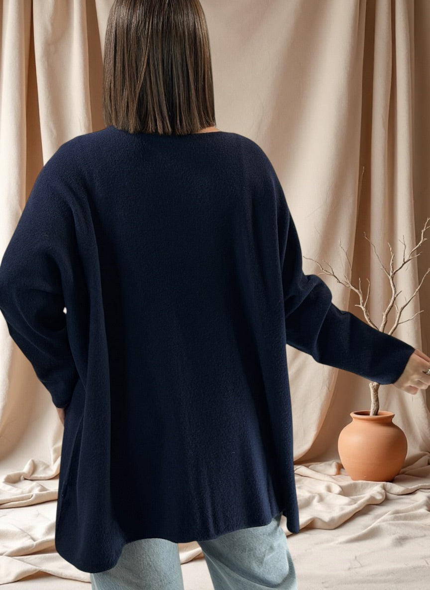 PAOLA - PULL OVERSIZE MARINE JUSQU'A LA TAILLE 54/56