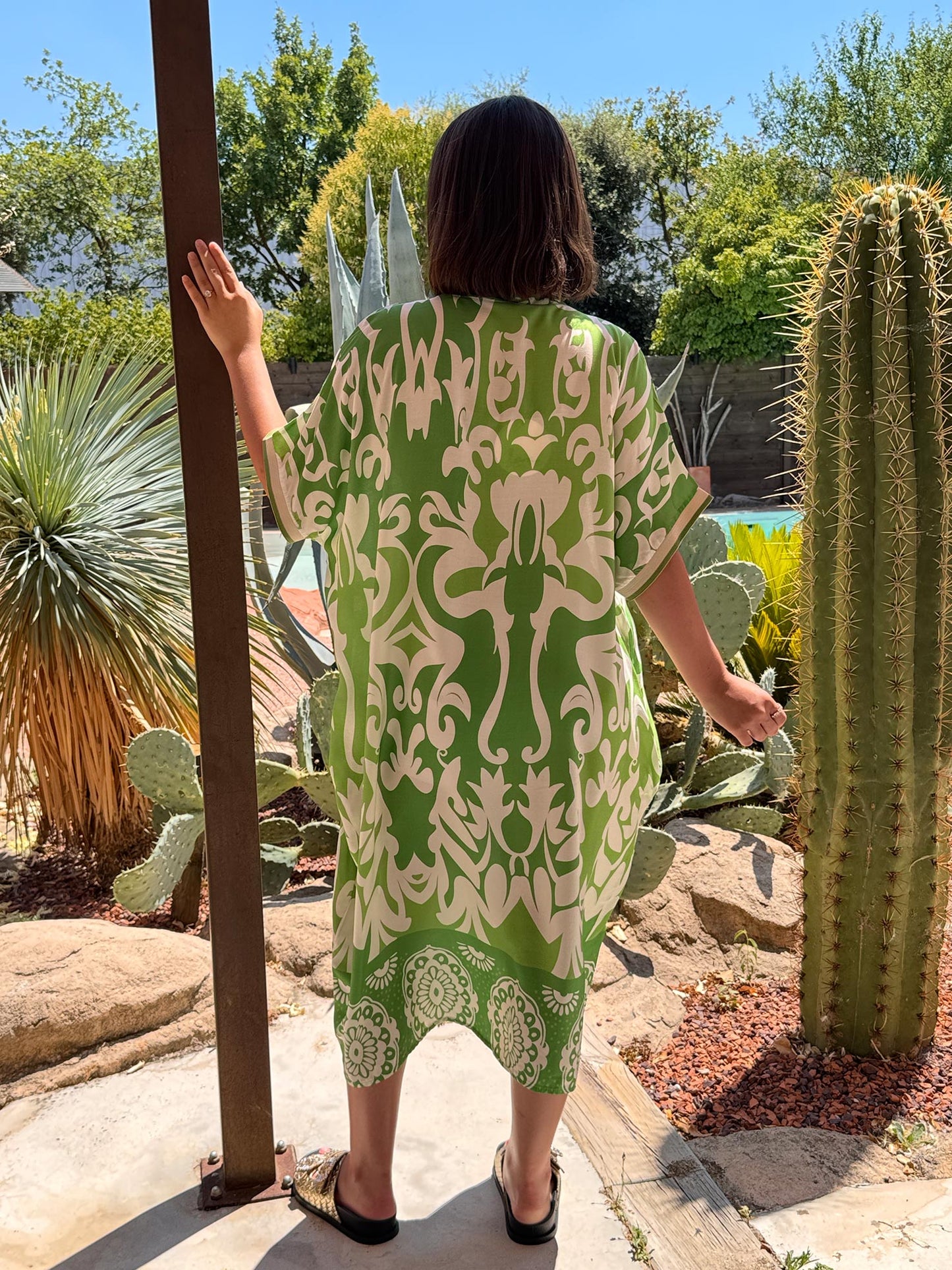 LALY - ROBE OVERSIZE MOTIF VERT JUSQU'A LA TAILLE 54