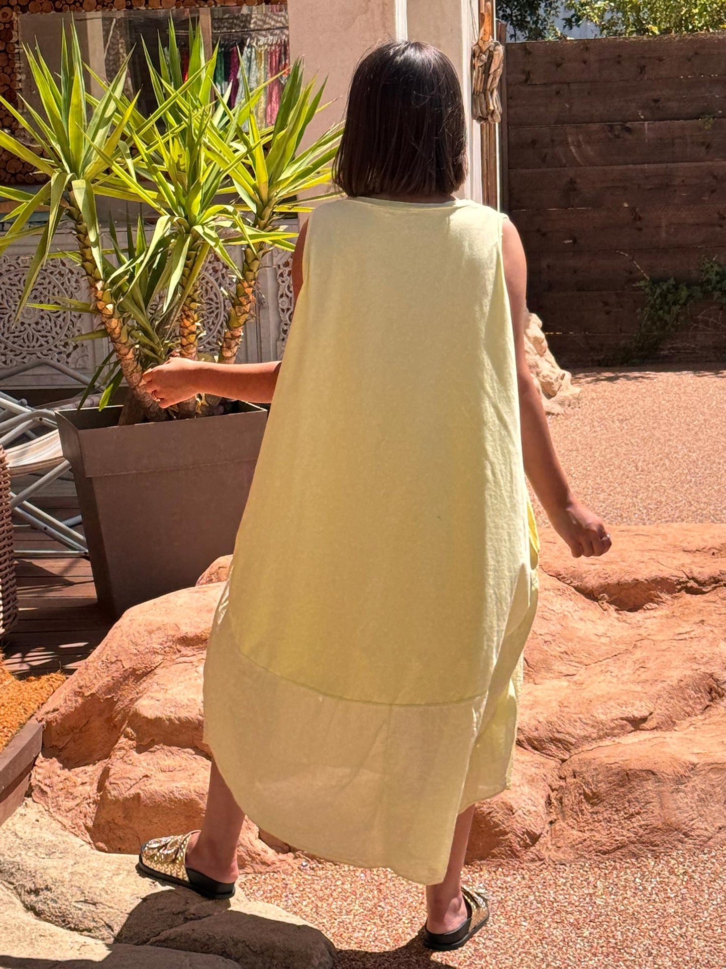 ANNELISE - ROBE OVERSIZE JAUNE BI-MATIERE JUSQU'A LA TAILLE 54