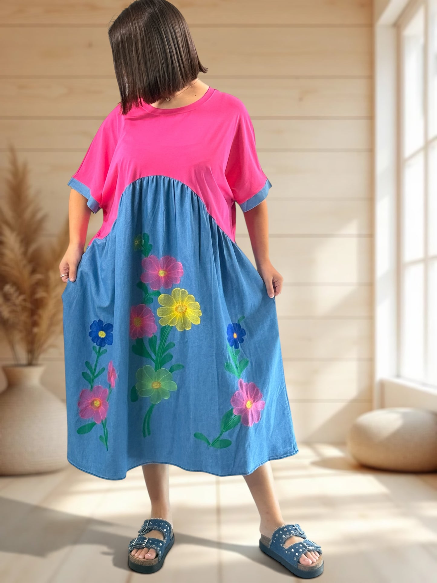 DEBORAH - ROBE OVERSIZE BRODEE JUSQU'A LA TAILLE 56
