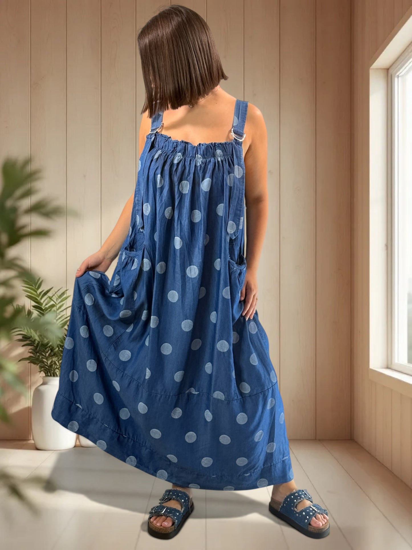 MADYSON - ROBE TABLIER EN JEAN LYOCELL JUSQU'A LA TAILLE 56