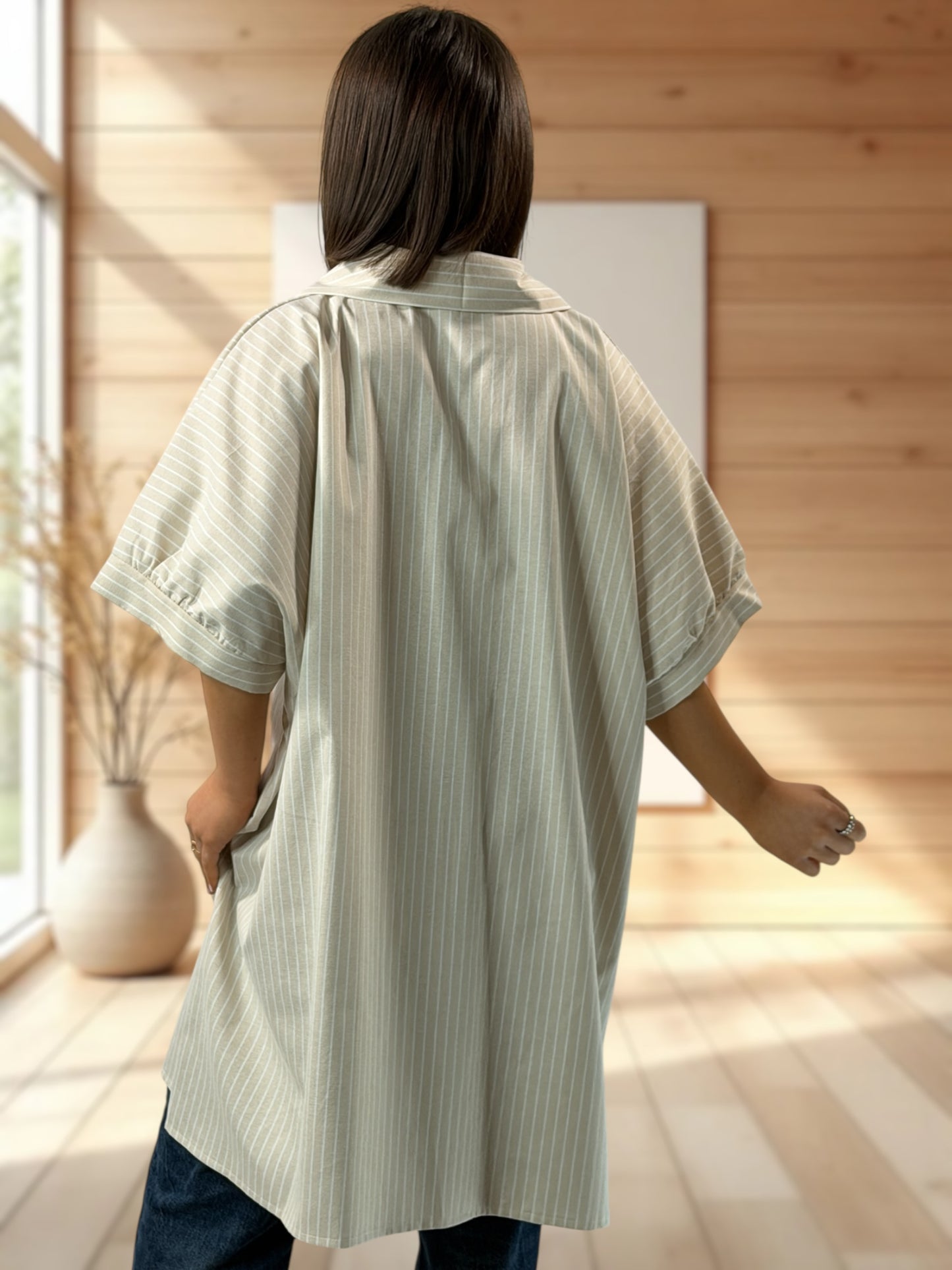 VIRGINIA - TUNIQUE OVERSIZE BEIGE A RAYURE JUSQU'A LA TAILLE 60
