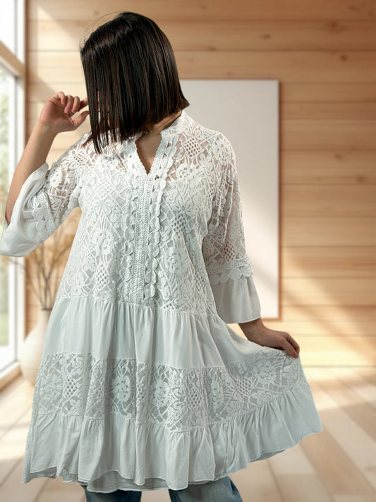 MARINA - TUNIQUE EN DENTELLE BLANCHE JUSQU'A LA TAILLE 46