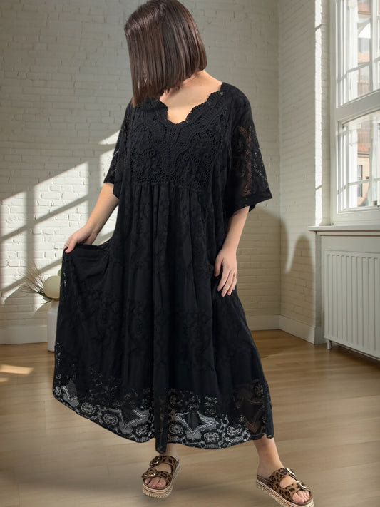 LINDA - ROBE LONGUE NOIRE EN DENTELLE JUSQU'A LA TAILLE 56