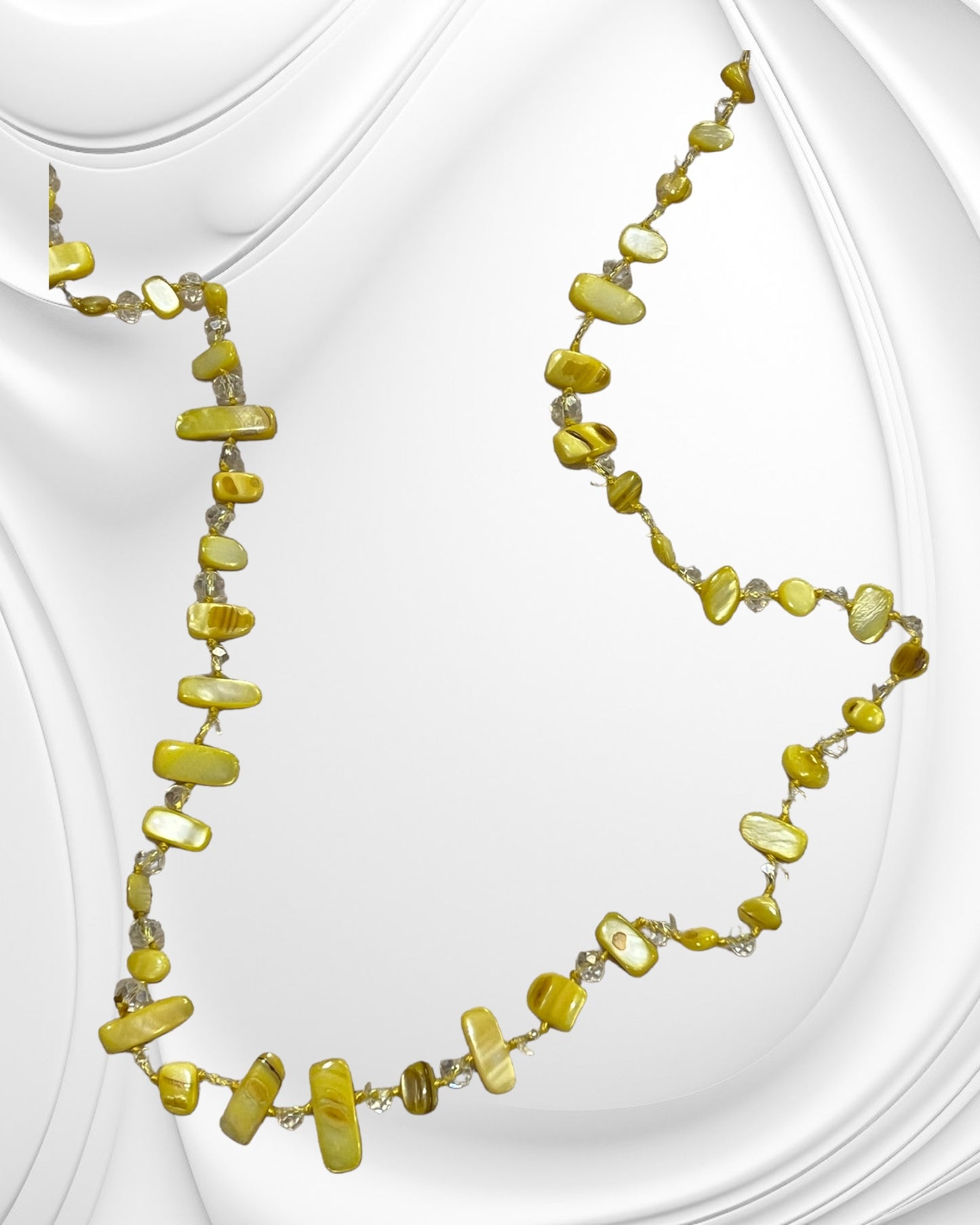 REFB6 - SAUTOIR EN PERLE DE VERRE JAUNE