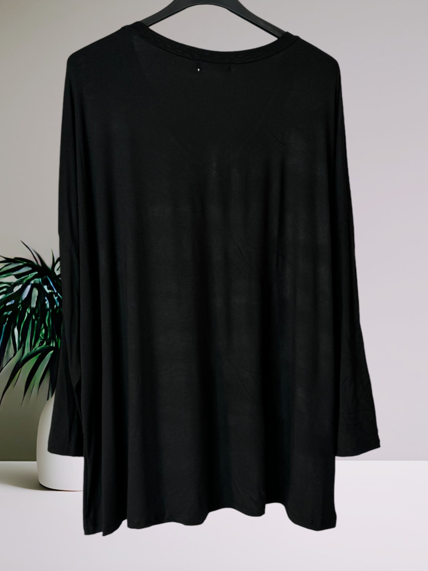 BASTIEN - T-SHIRT EN VISCOSE NOIR MANCHES LONGUES JUSQU'A LA TAILLE 52/54