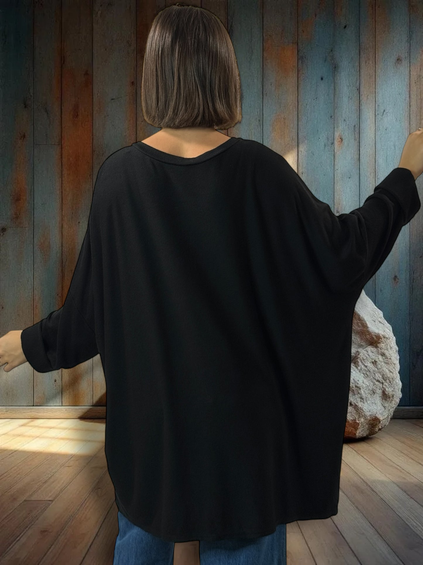 OSCAR - PULL OVERSIZE NOIR EN MAILLE FLUIDE JUSQU'A LA TAILLE 56