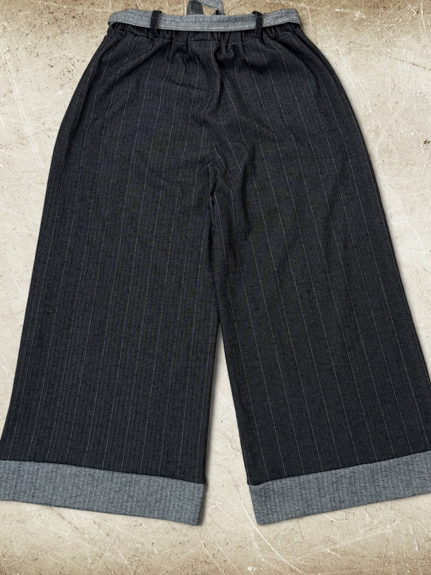 FRANCESCO - PANTALON NOIR A CHEVRONS TAILLE 48/50 A 54