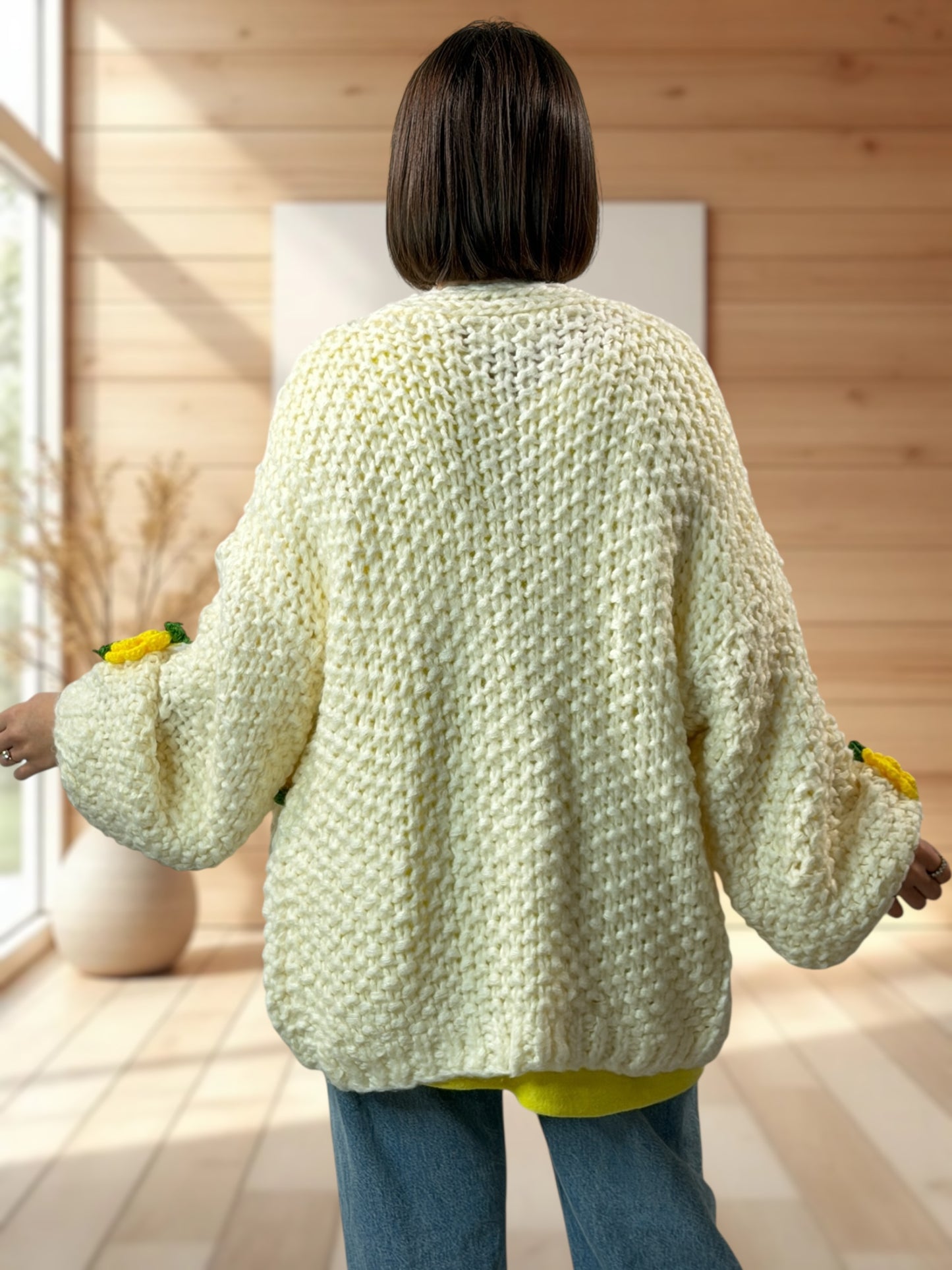 DOUCEUR - GILET OVERSIZE BLANC CASSE JUSQU'A LA TAILLE 50/52