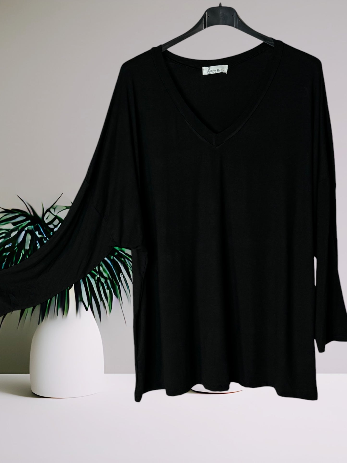 BASTIEN - T-SHIRT EN VISCOSE NOIR MANCHES LONGUES JUSQU'A LA TAILLE 52/54