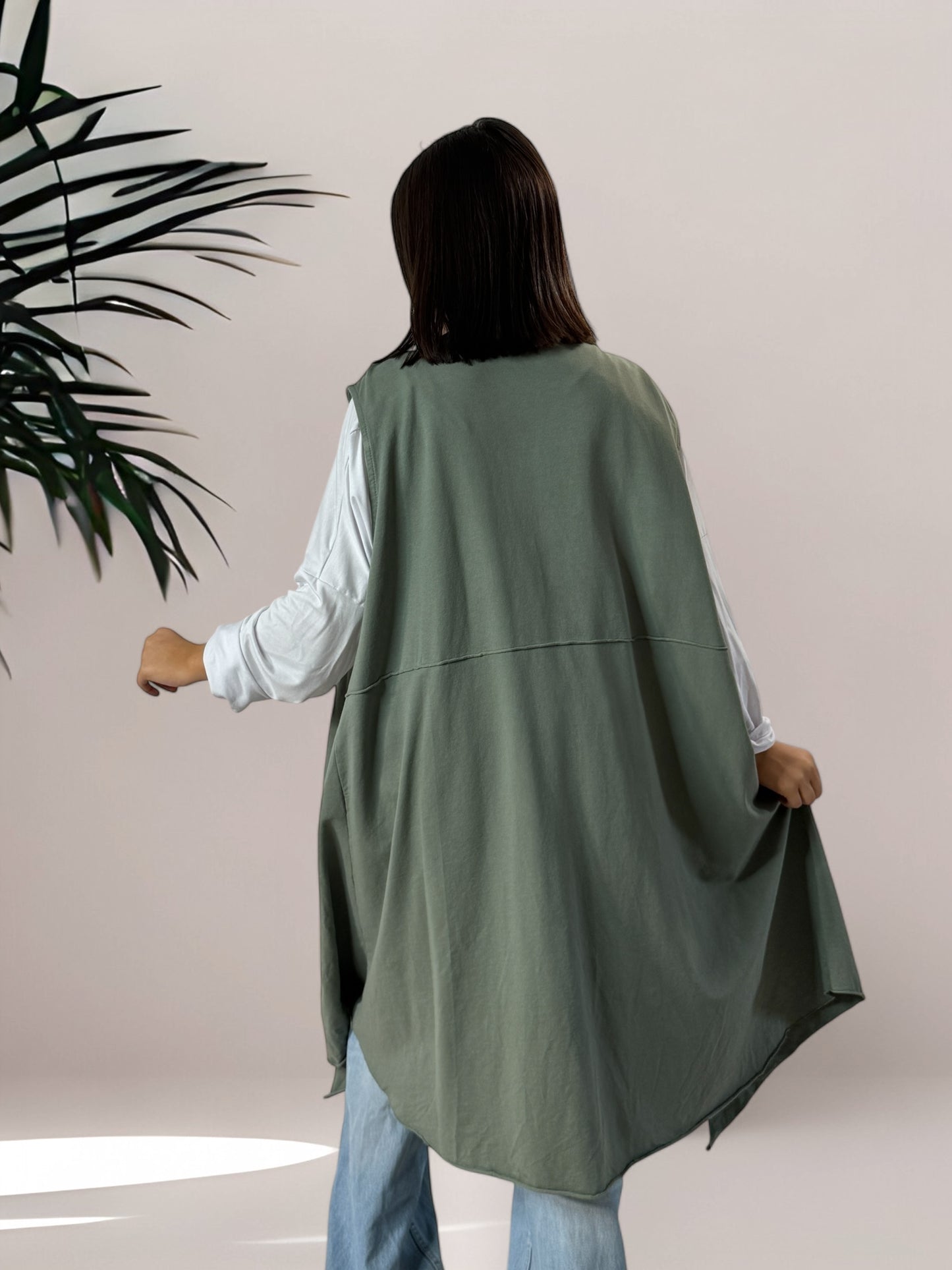 VICTOIRE - LONG GILET KAKI EN COTON JUSQU'A LA TAILLE 60