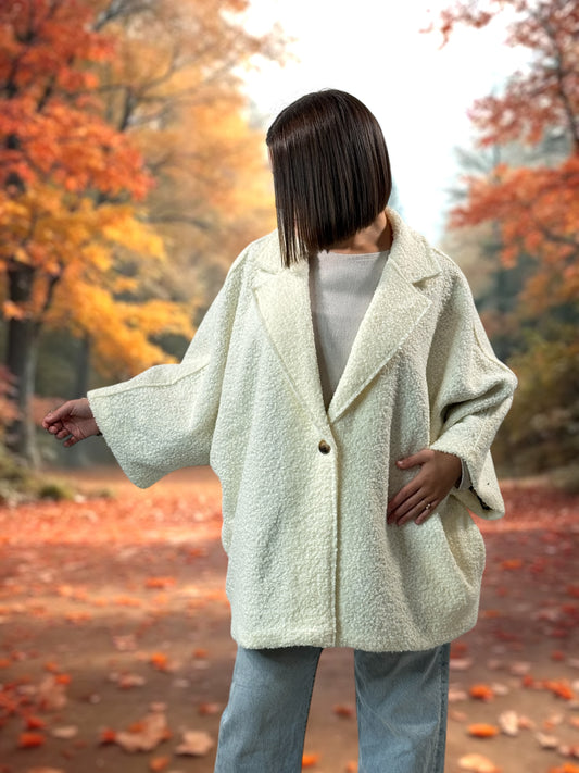 RUBY - VESTE OVERSIZE BLANC CASSE JUSQU'A LA TAILLE 56