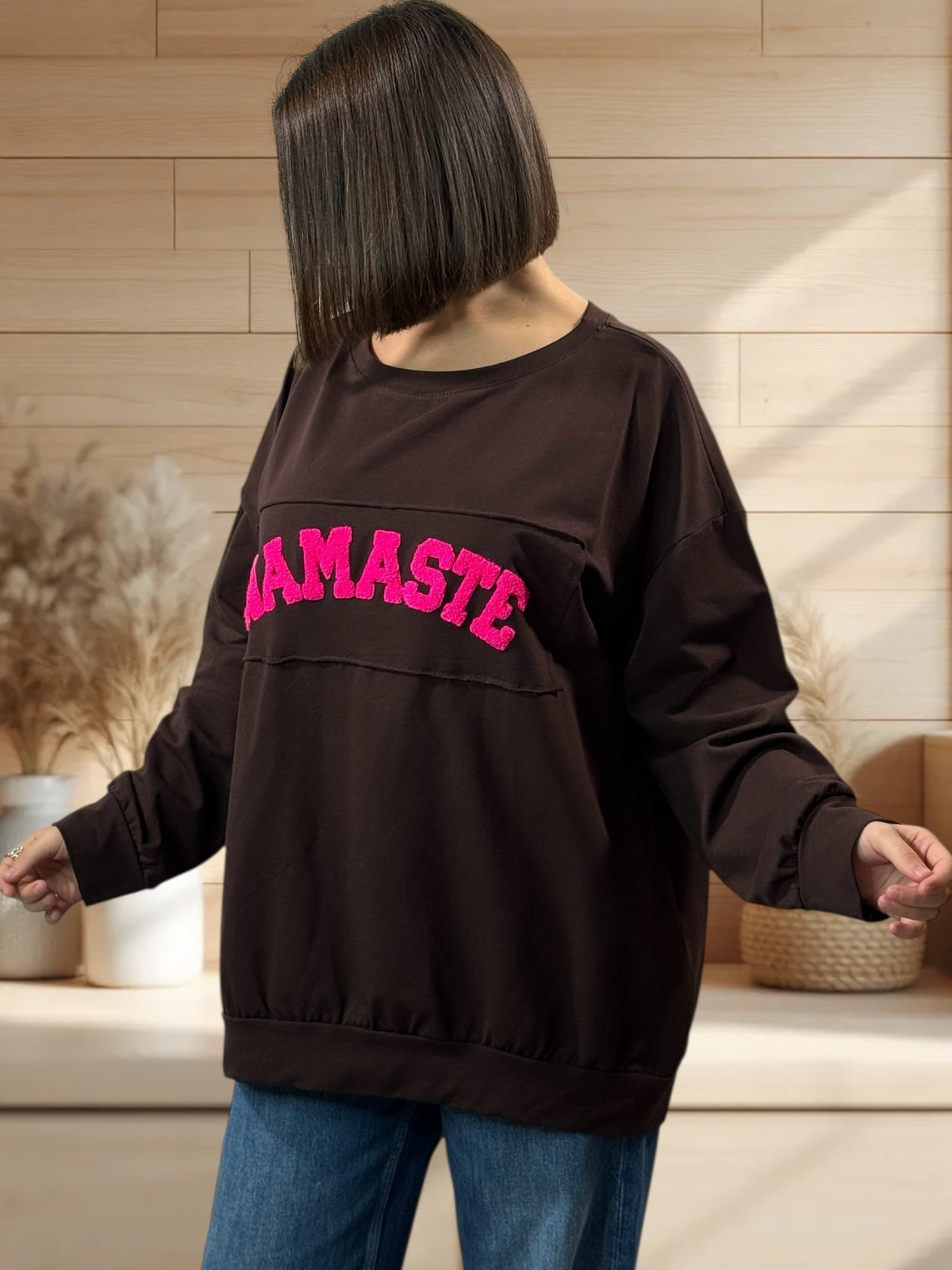 NAMASTE - SWEAT OVERSIZE MARRON JUSQU'A LA TAILLE 52