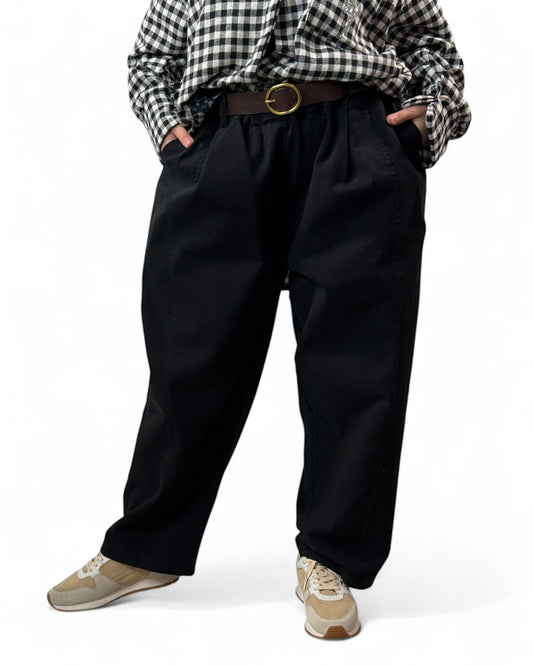 DIMITRI - PANTALON NOIR AVEC CEINTURE JUSQU'A LA TAILLE 54