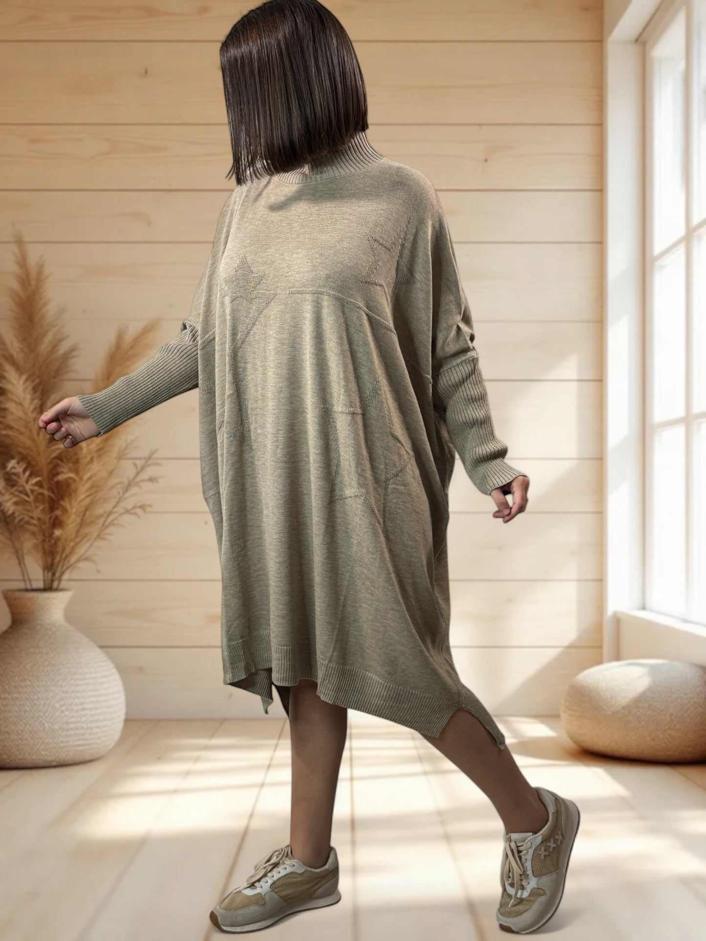 MARISOL - ROBE BEIGE OVERSIZE EN MAILLE JUSQU'A LA TAILLE 56
