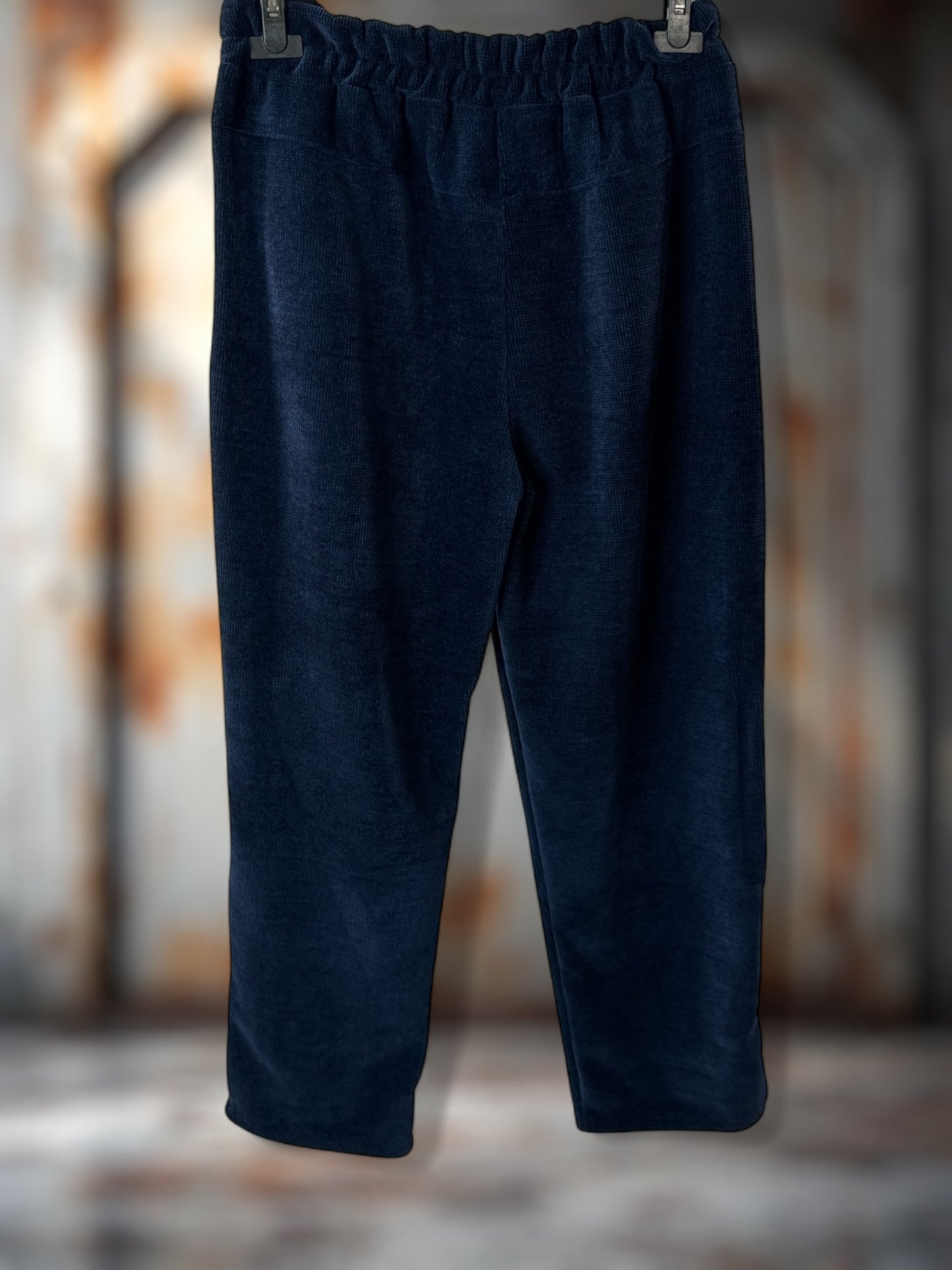 LEON - PANTALON EN VELOURS MARINE TAILLE 44 A 50/52