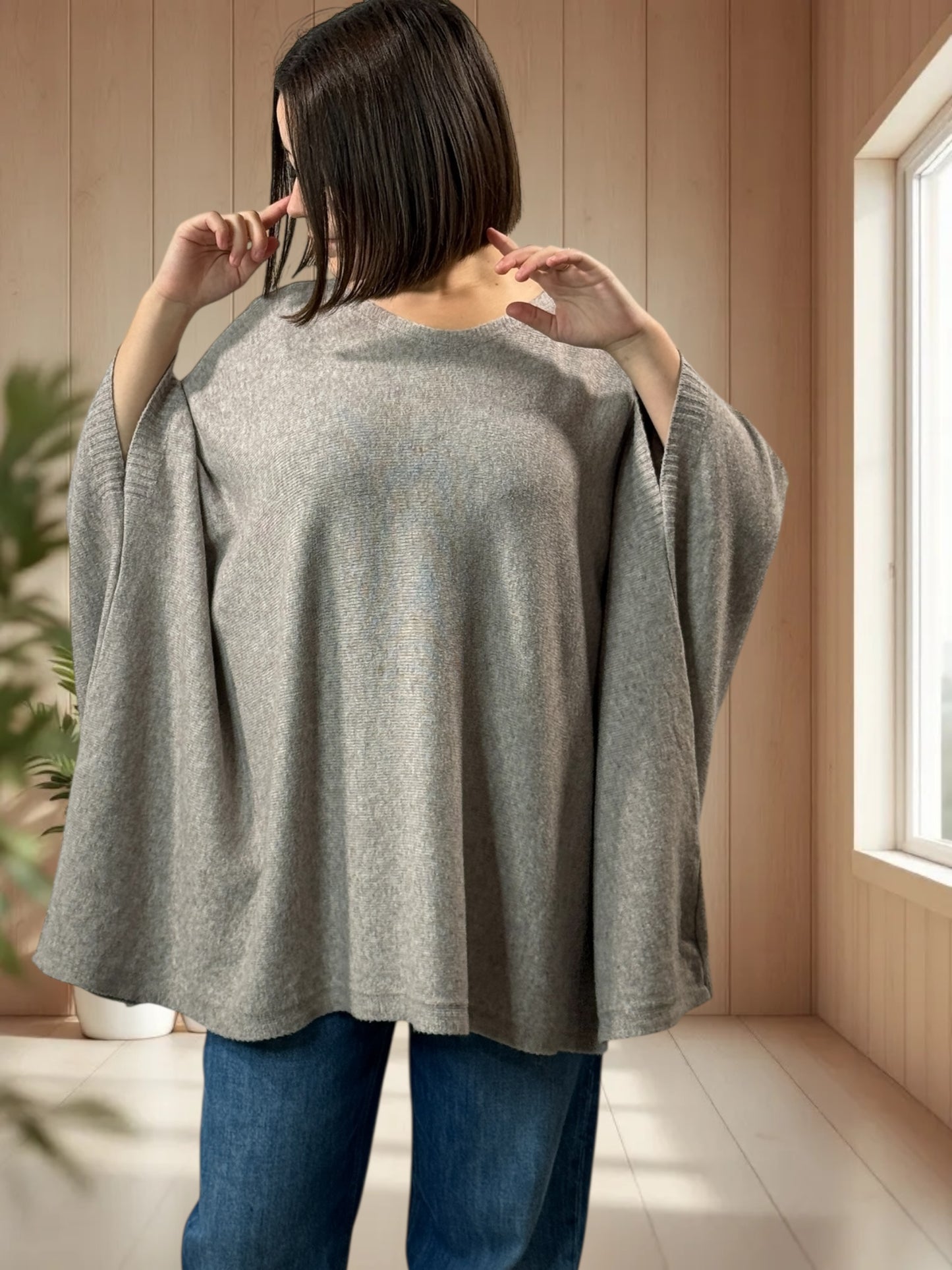 NICKO - PULL OVERSIZE TAUPE JUSQU'A LA TAILLE 60