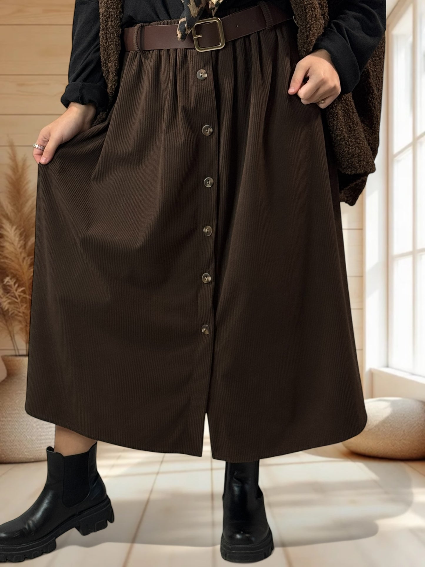 CAROLINA - JUPE EN VELOURS MARRON JUSQU'A LA TAILLE 52/54