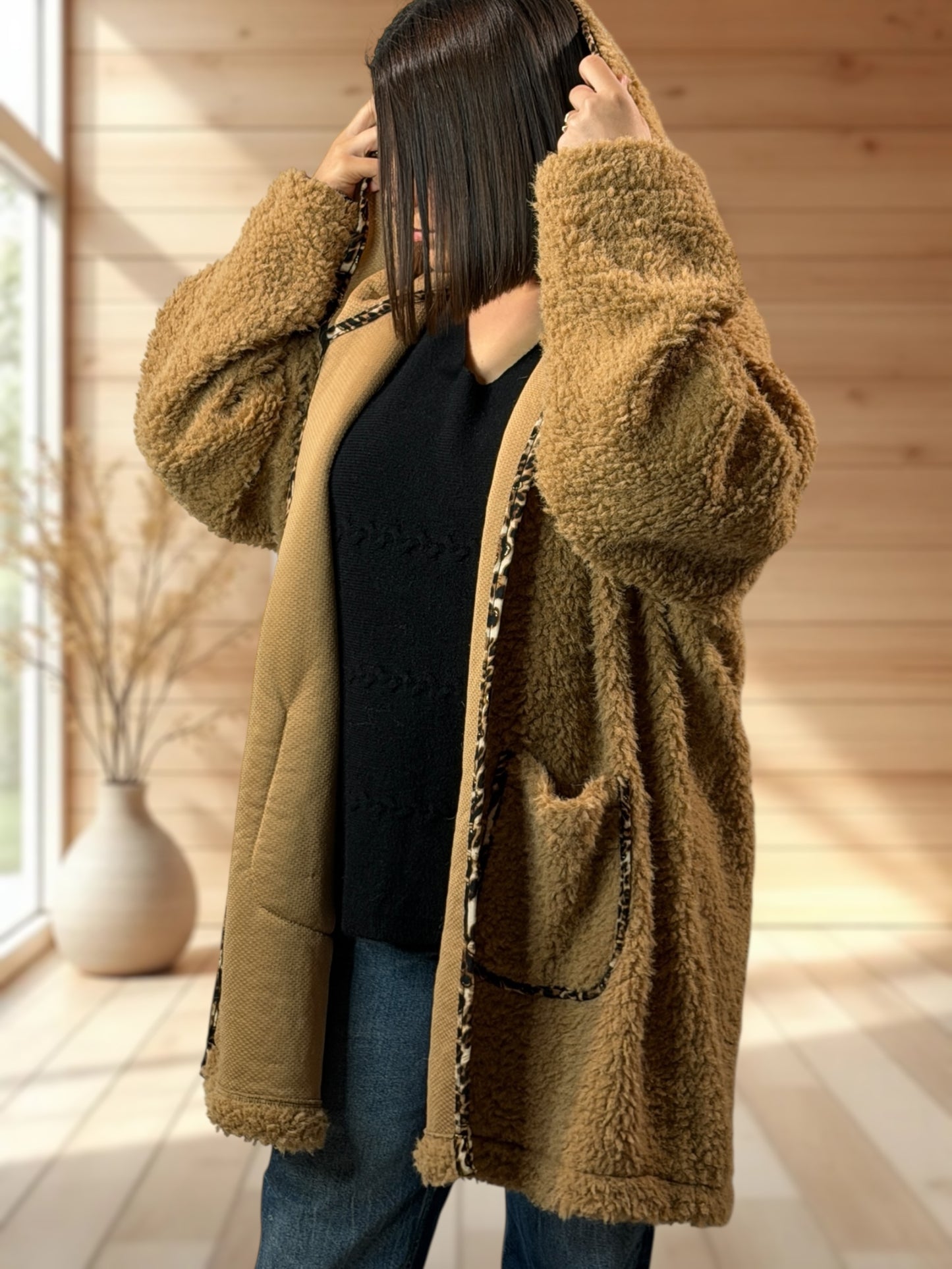 PAOLA - VESTE OVERSIZE CAMEL EN MOUMOUTE JUSQU'A LA TAILLE 54/56
